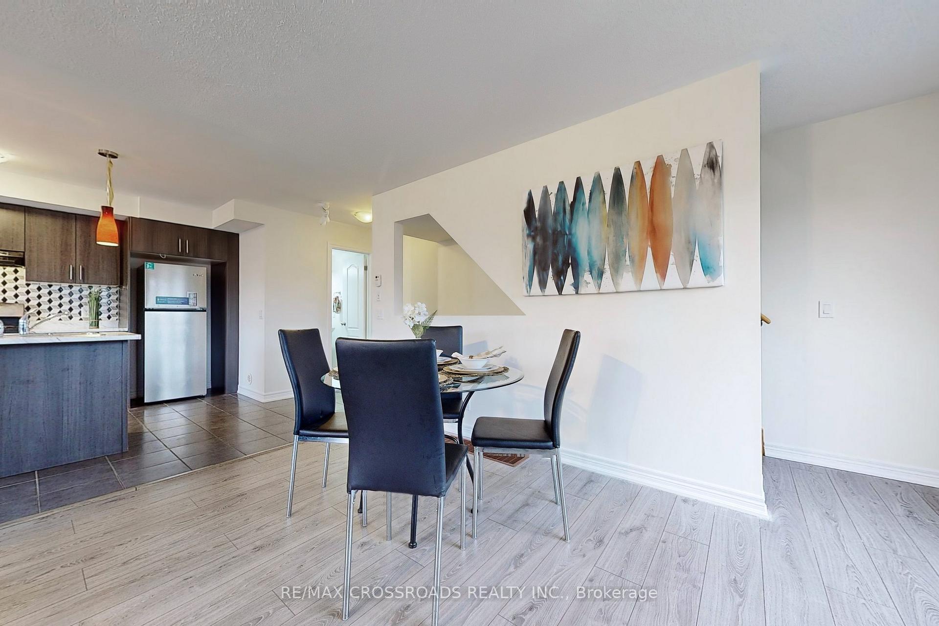 Photo 12 of 56 Artania Street, Oshawa, Windfields — HOMEH
