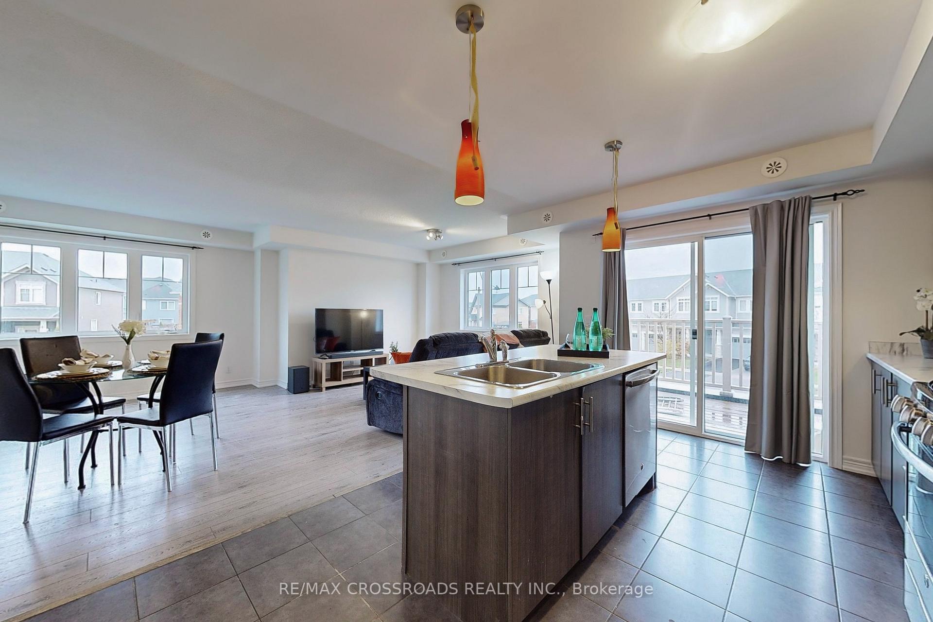 Photo 20 of 56 Artania Street, Oshawa, Windfields — HOMEH