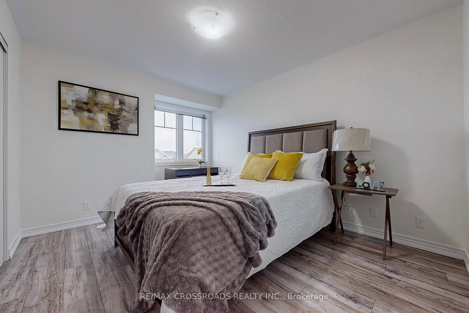 Photo 31 of 56 Artania Street, Oshawa, Windfields — HOMEH