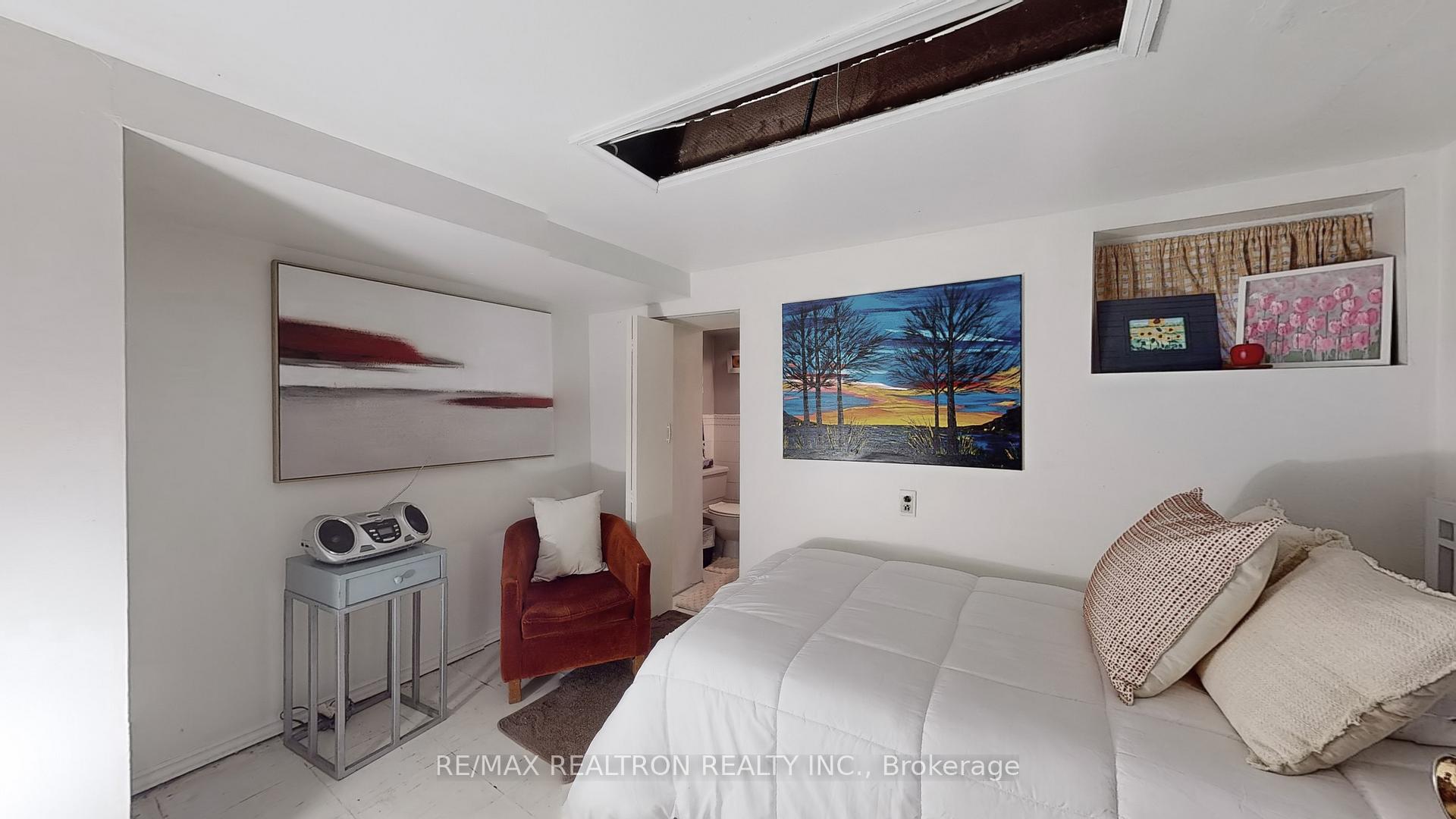 Photo 16 of 38 Leroy Avenue, Toronto, Danforth Village-East York — HOMEH