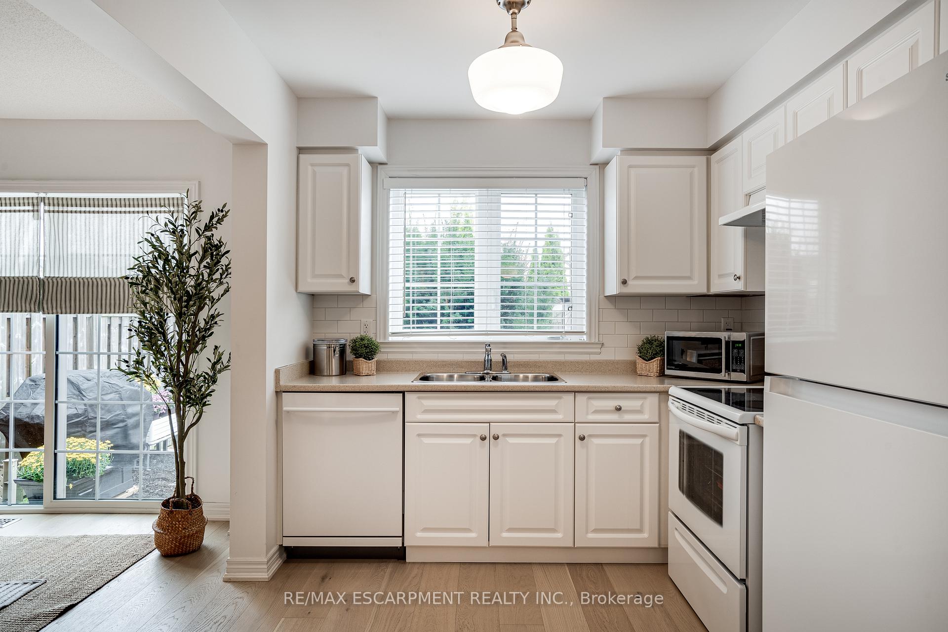 Photo 25 of Unit 58, 222 Fall Fair Way, Hamilton, Binbrook — HOMEH