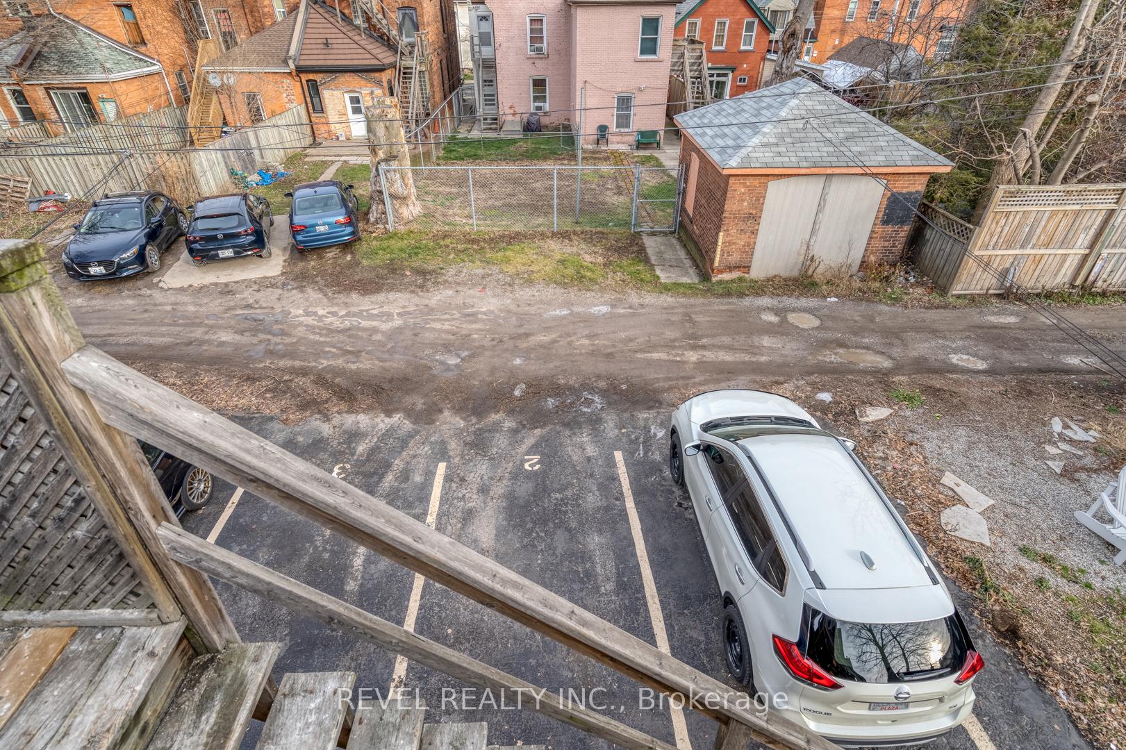 Photo 10 of 27 Grove Street, Hamilton, Corktown — HOMEH