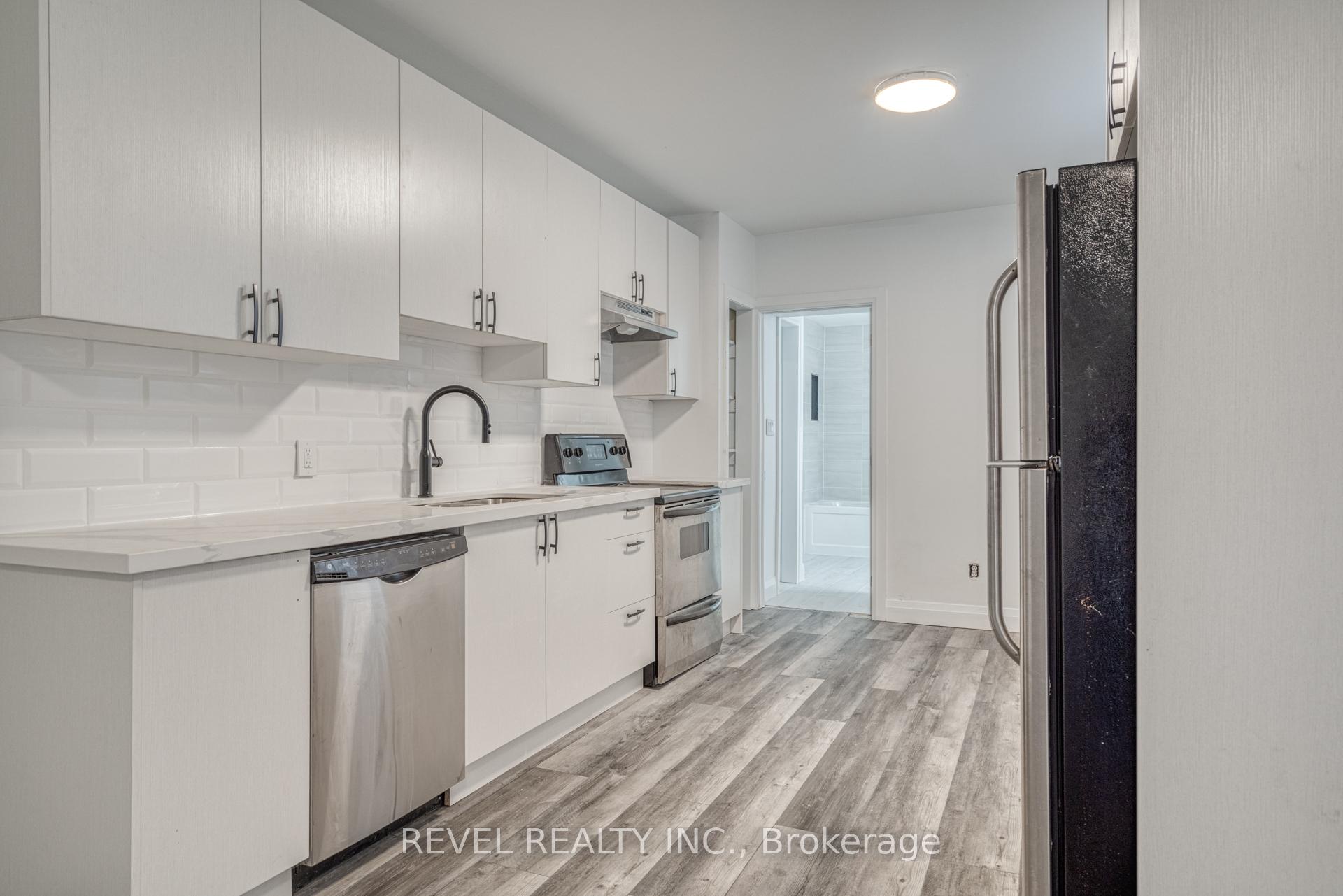 Photo 32 of 27 Grove Street, Hamilton, Corktown — HOMEH