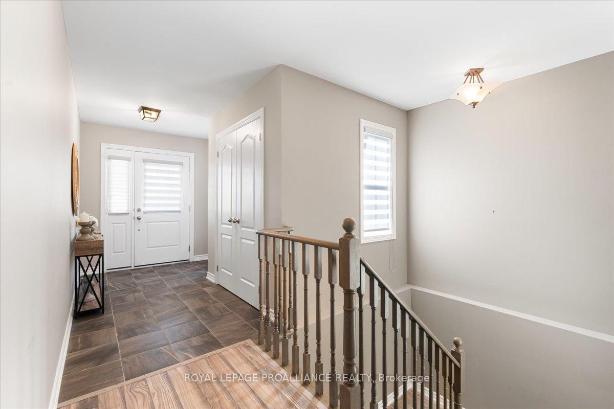 Photo 2 of 27 Cortland Way, Brighton — HOMEH