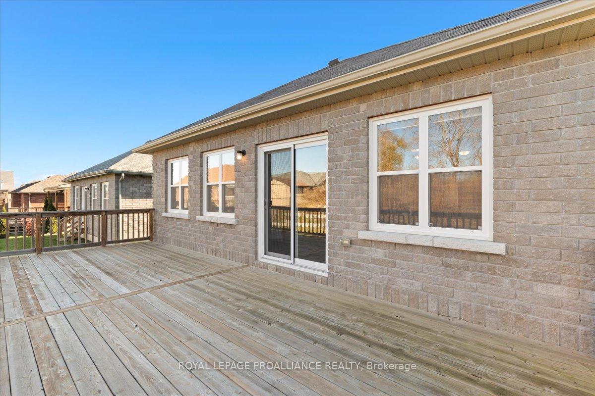 Photo 36 of 27 Cortland Way, Brighton — HOMEH
