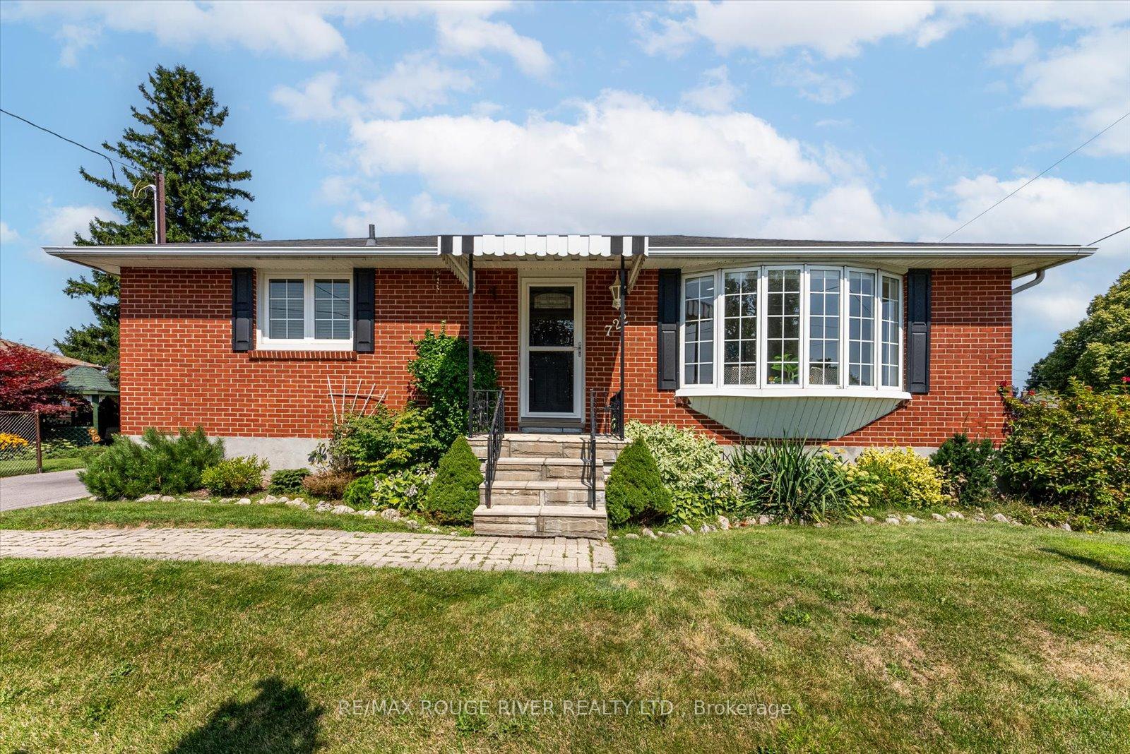 Photo 1 of 722 Gaspe Avenue, Oshawa, Lakeview — HOMEH
