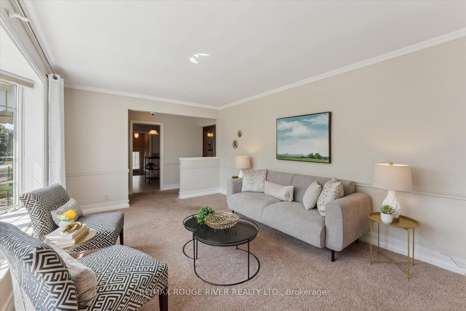 Photo 5 of 722 Gaspe Avenue, Oshawa, Lakeview — HOMEH