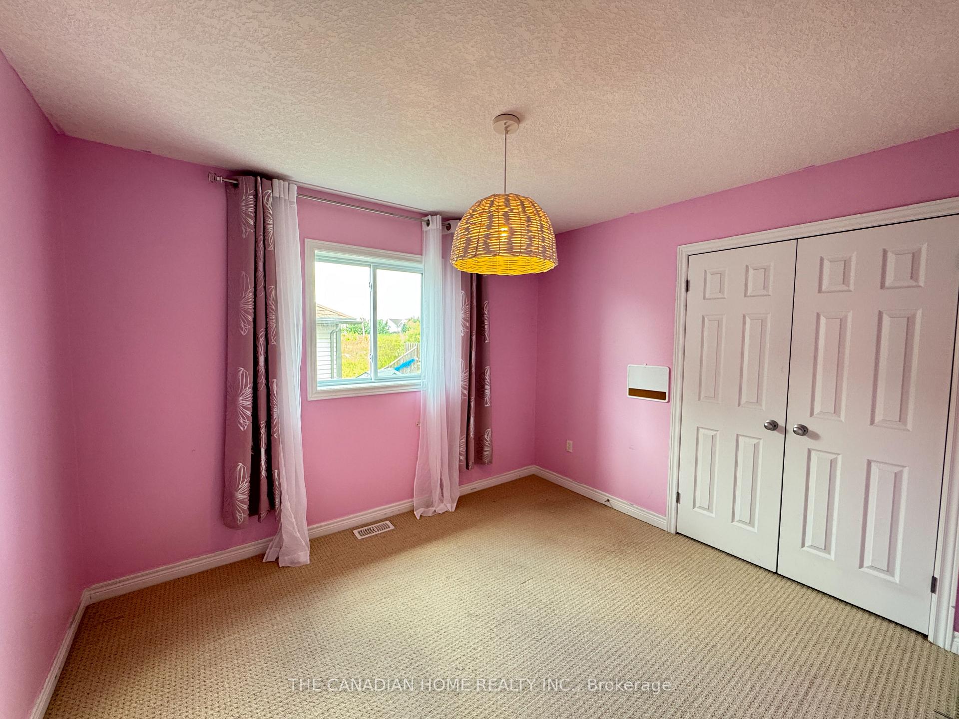 Photo 17 of 72 Oakes Crescent, Guelph, Grange Road — HOMEH