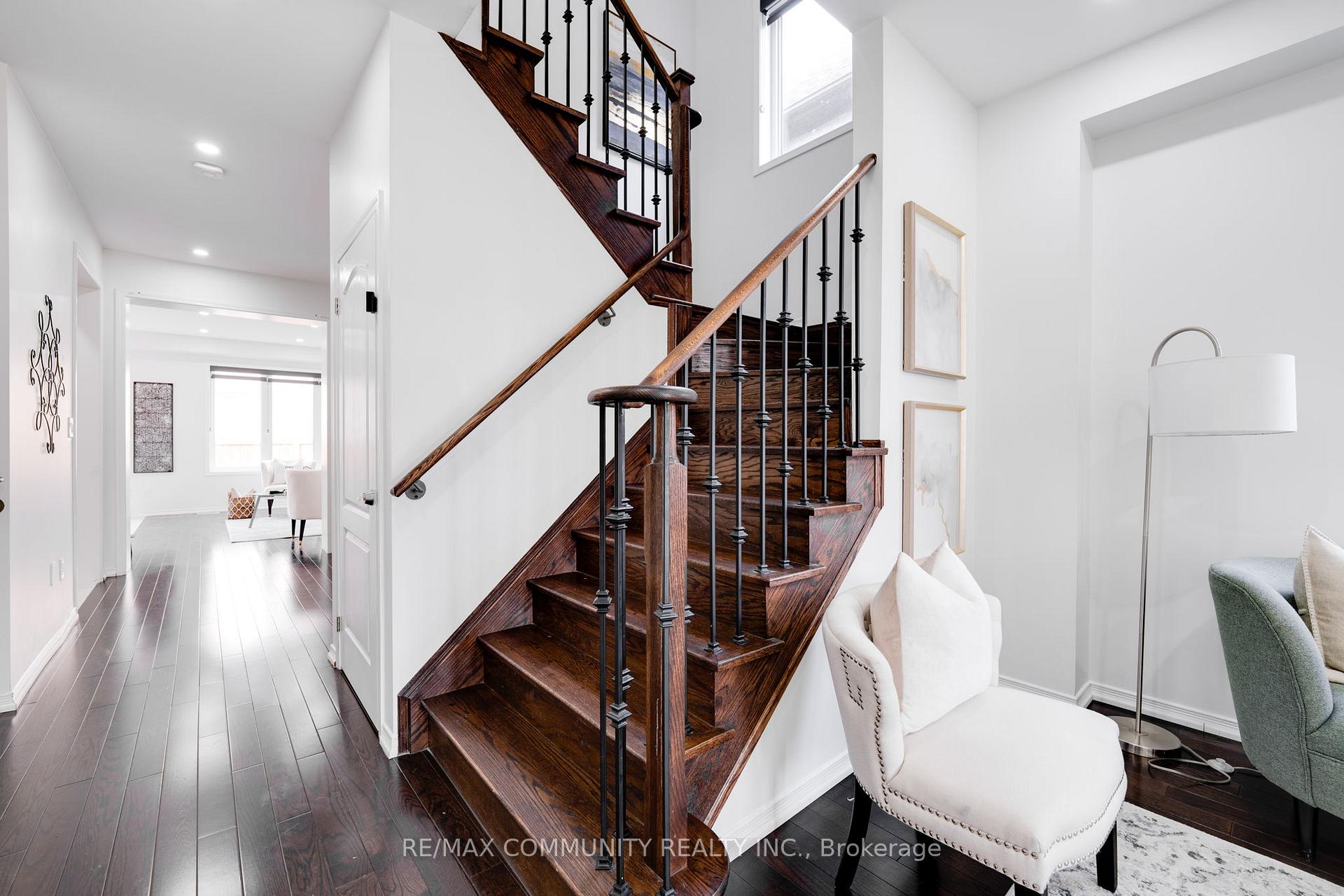 Photo 5 of 2517 Wintergrace Avenue, Oshawa, Windfields — HOMEH