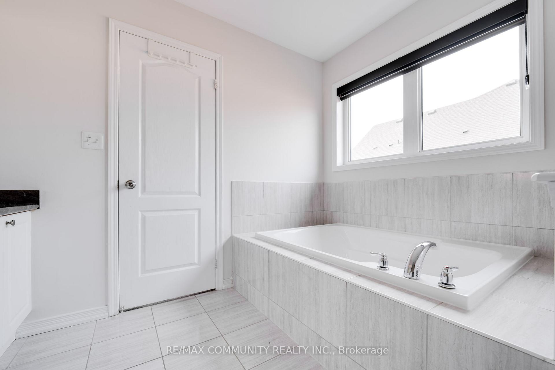Photo 35 of 2517 Wintergrace Avenue, Oshawa, Windfields — HOMEH