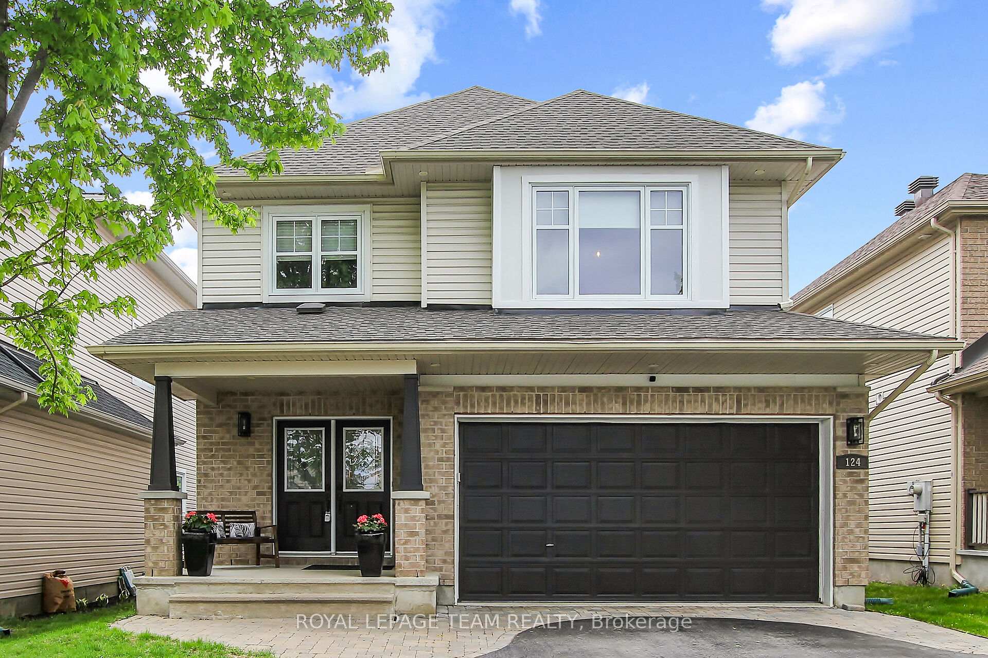 Front of 124 Versilia Drive
