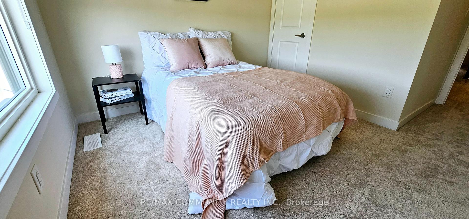 Photo 26 of 2622 Castlegate Crossing, Pickering, Duffin Heights — HOMEH