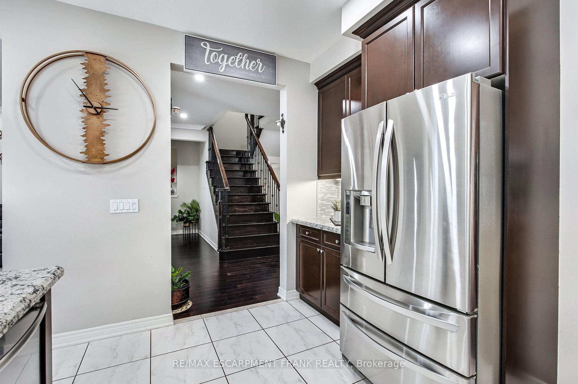 Photo 13 of 30 Curran Road, Hamilton, Ancaster — HOMEH
