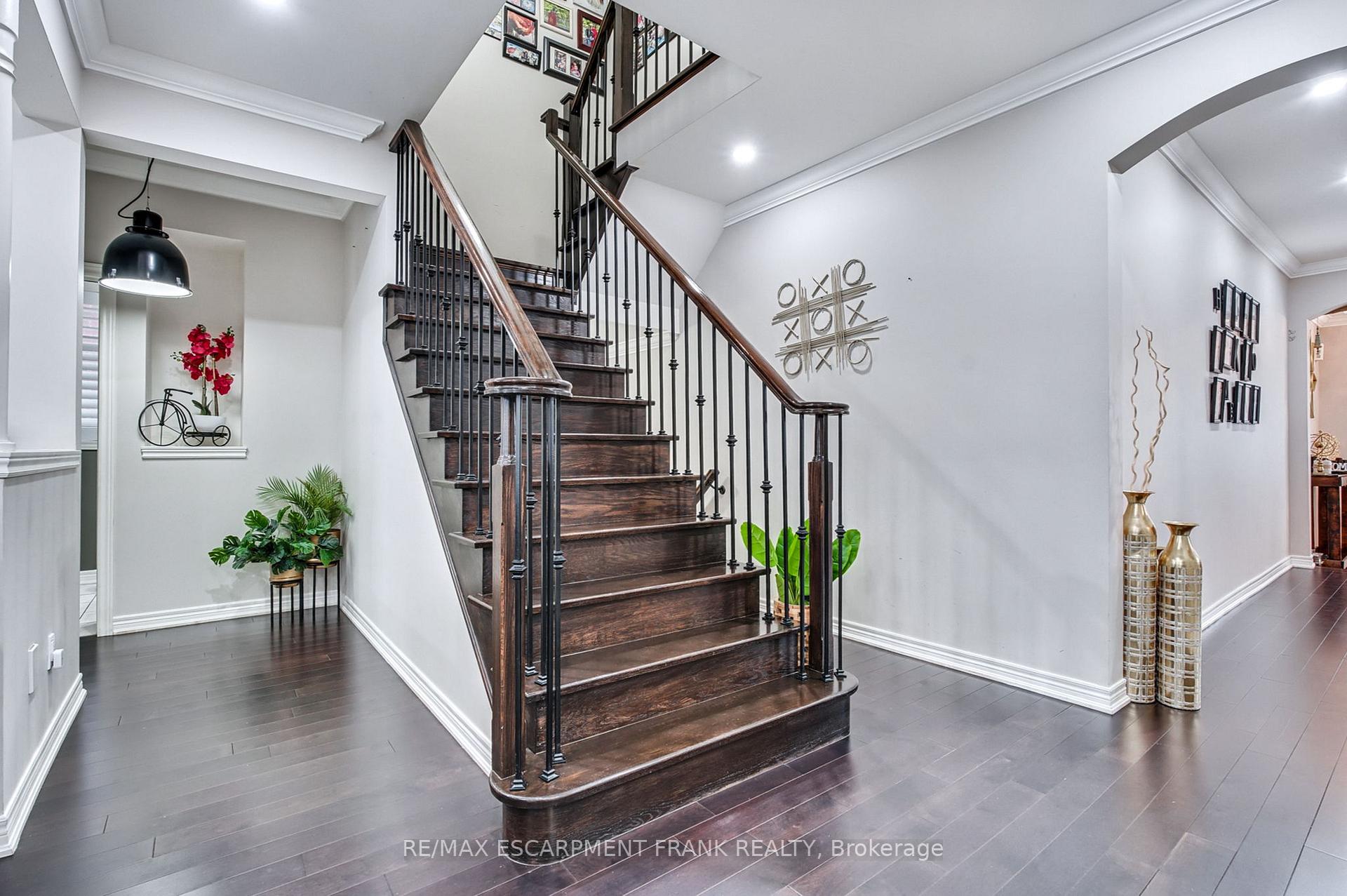 Photo 41 of 30 Curran Road, Hamilton, Ancaster — HOMEH