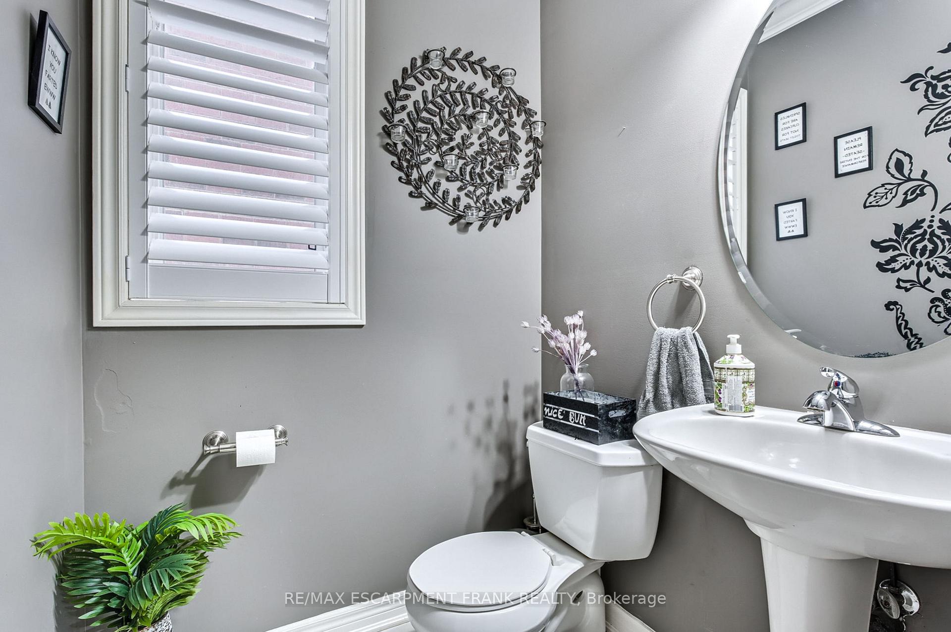 Photo 42 of 30 Curran Road, Hamilton, Ancaster — HOMEH