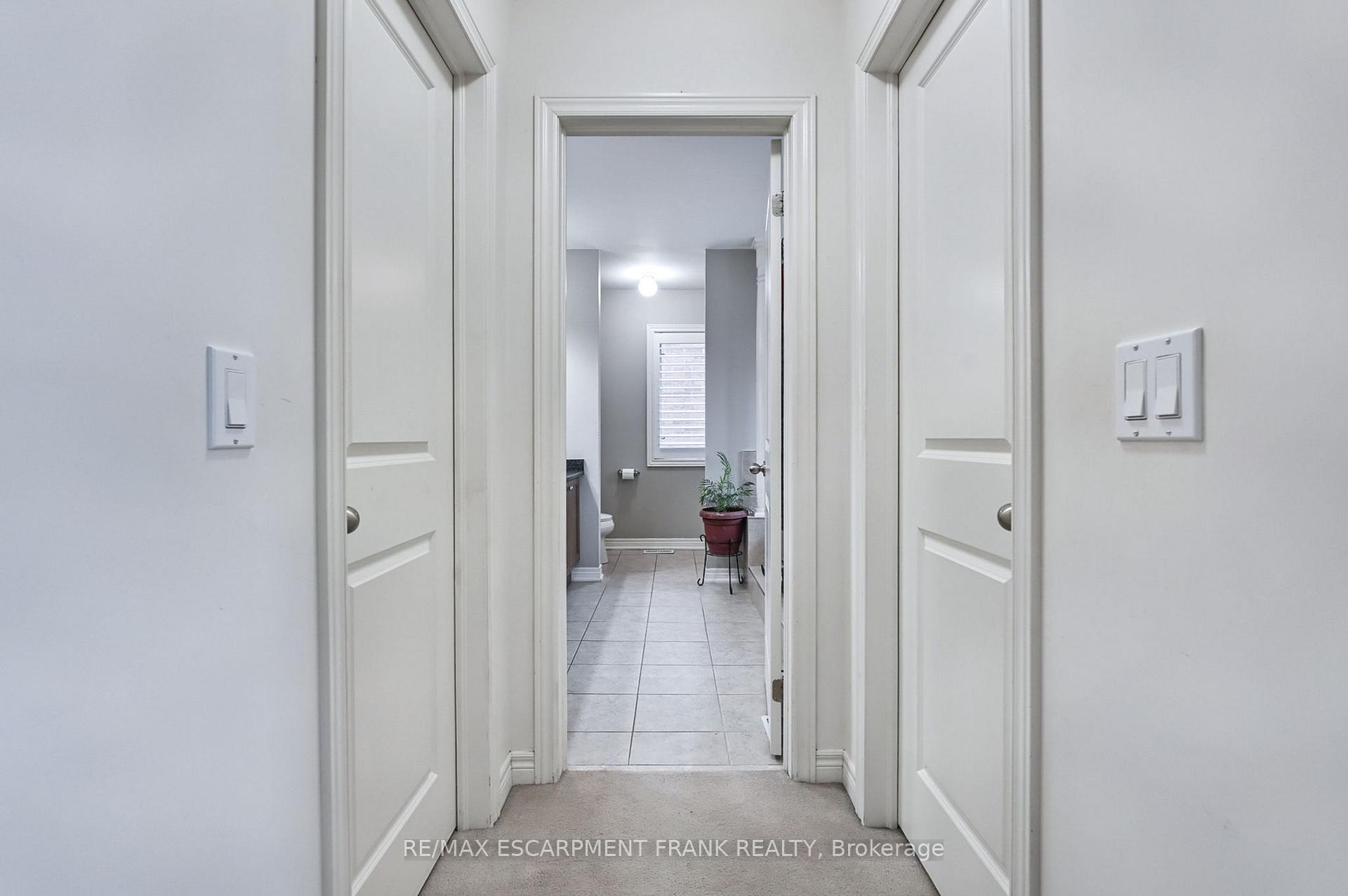 Photo 49 of 30 Curran Road, Hamilton, Ancaster — HOMEH