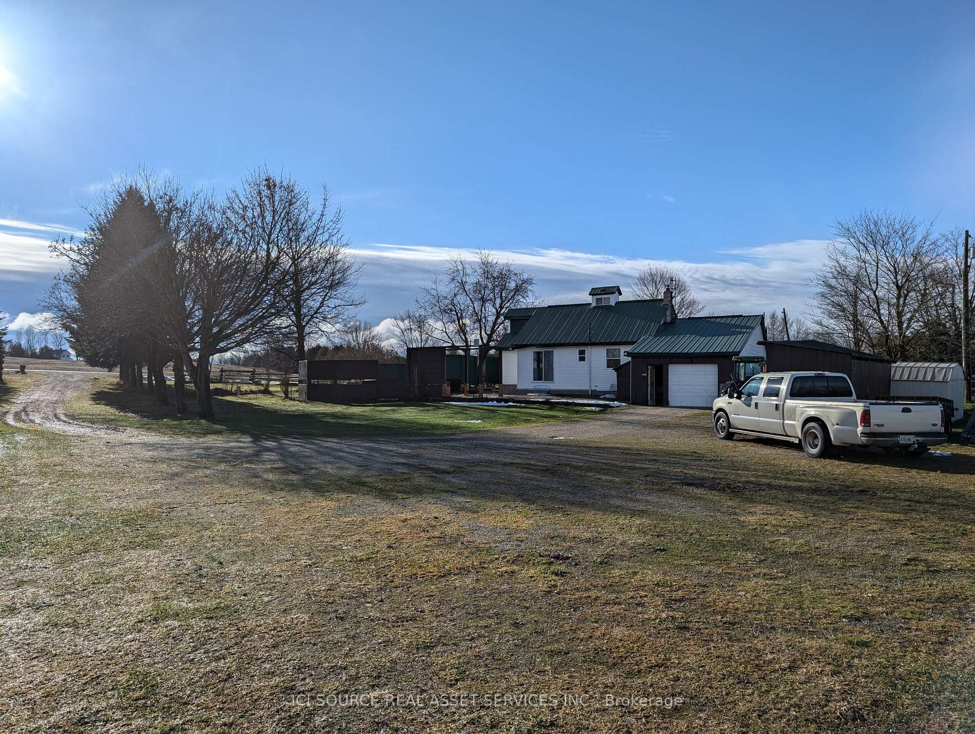 Photo 8 of 702561 Sideroad 5, Chatsworth — HOMEH