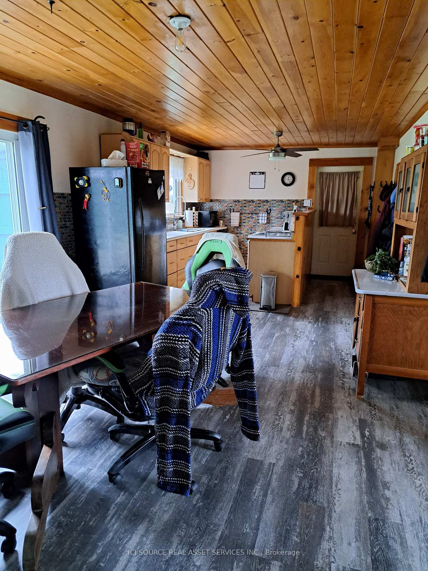 Photo 2 of 702561 Sideroad 5, Chatsworth — HOMEH