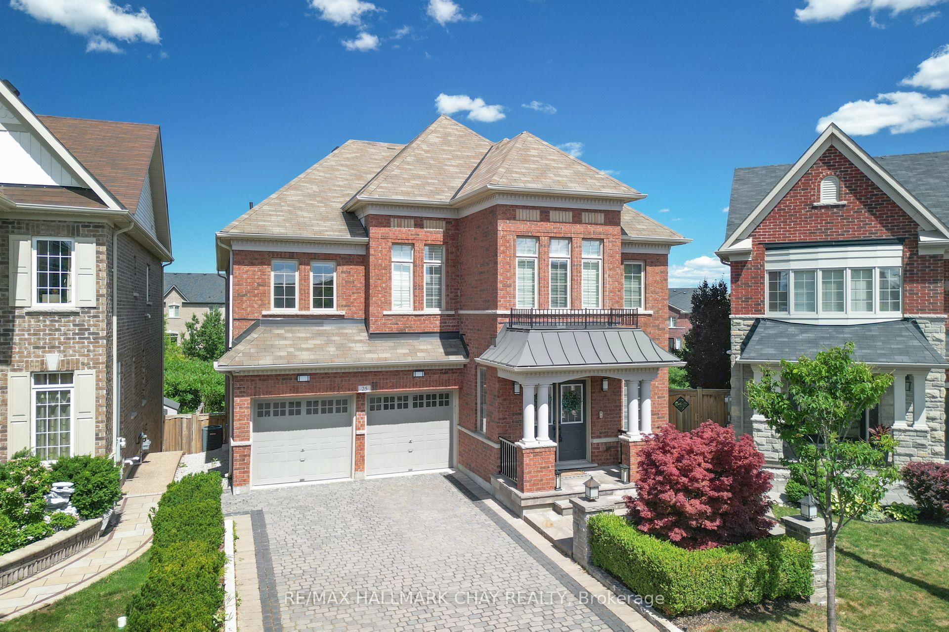 Photo 2 of 25 Card Lumber Crescent, Vaughan, Kleinburg — HOMEH