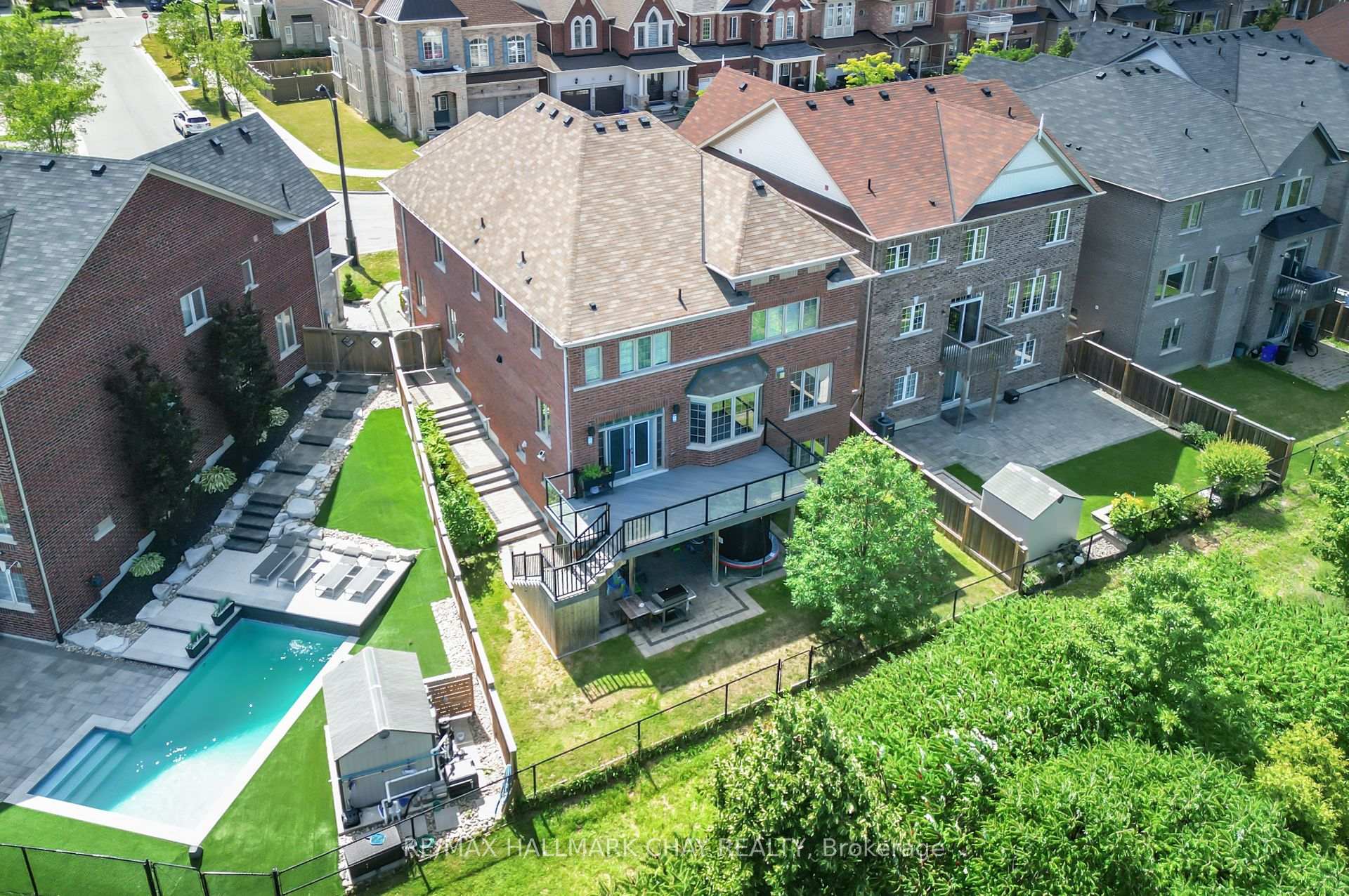 Photo 32 of 25 Card Lumber Crescent, Vaughan, Kleinburg — HOMEH