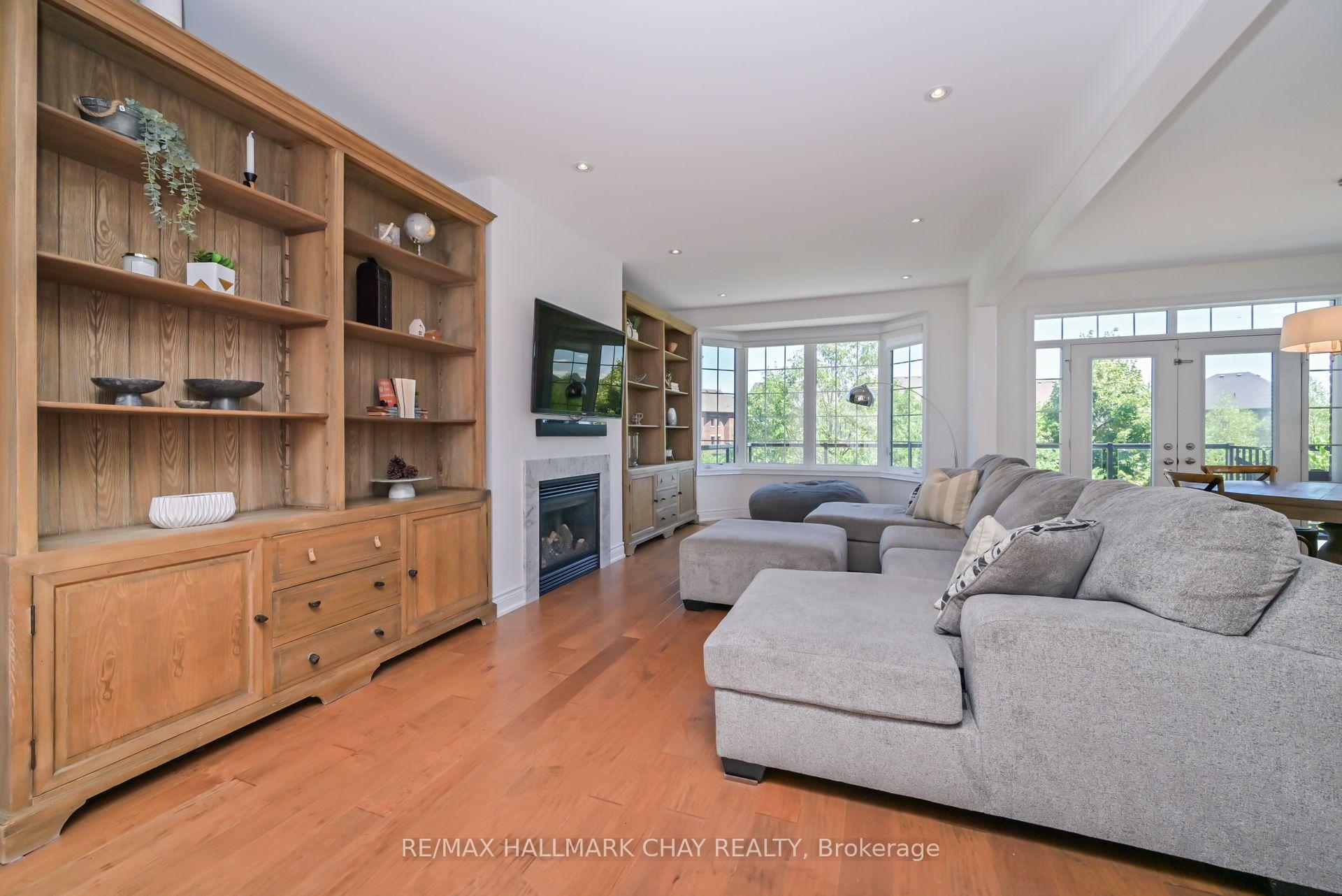 Photo 41 of 25 Card Lumber Crescent, Vaughan, Kleinburg — HOMEH