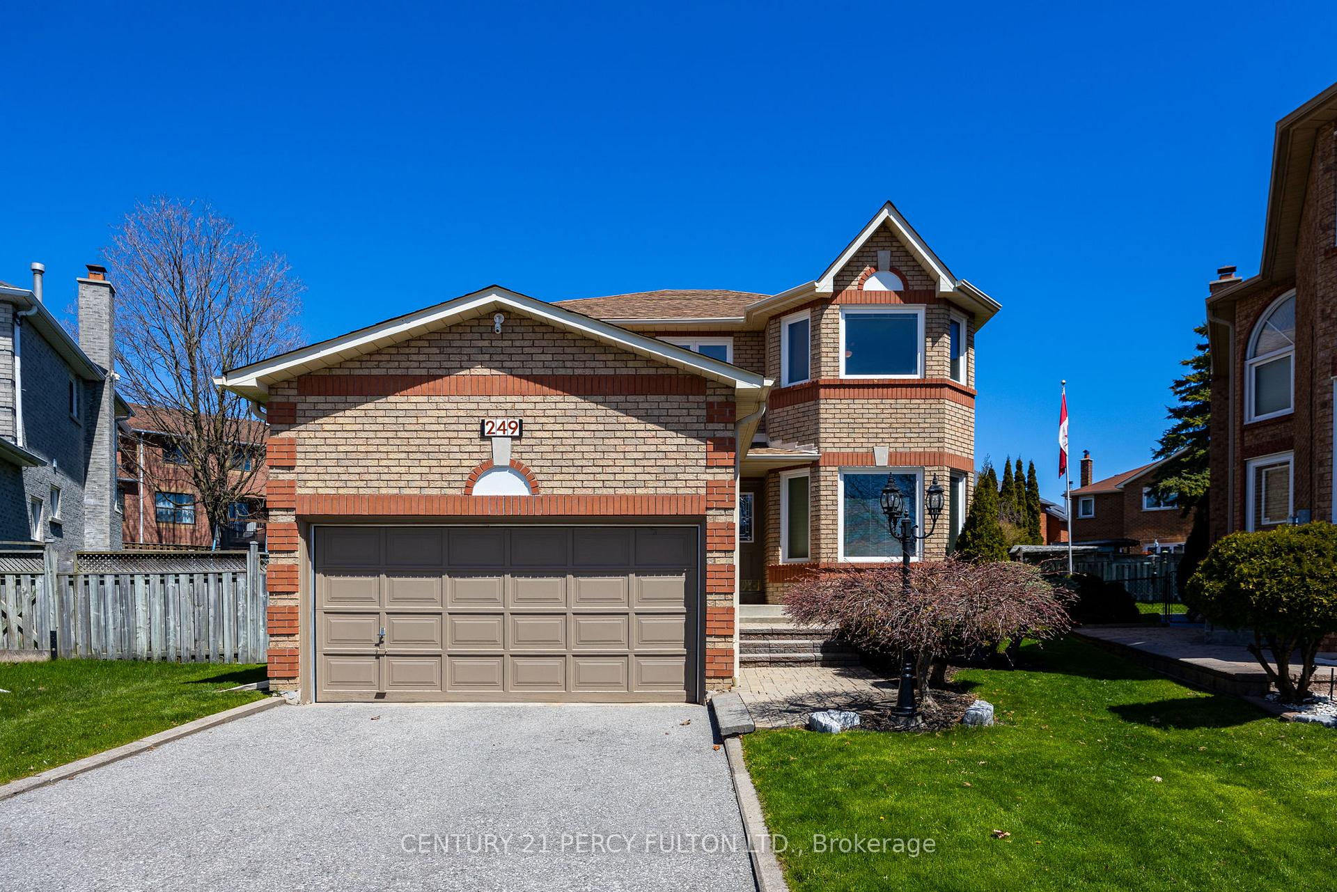 Photo 1 of 249 Mossbrook Square, Pickering, Highbush — HOMEH