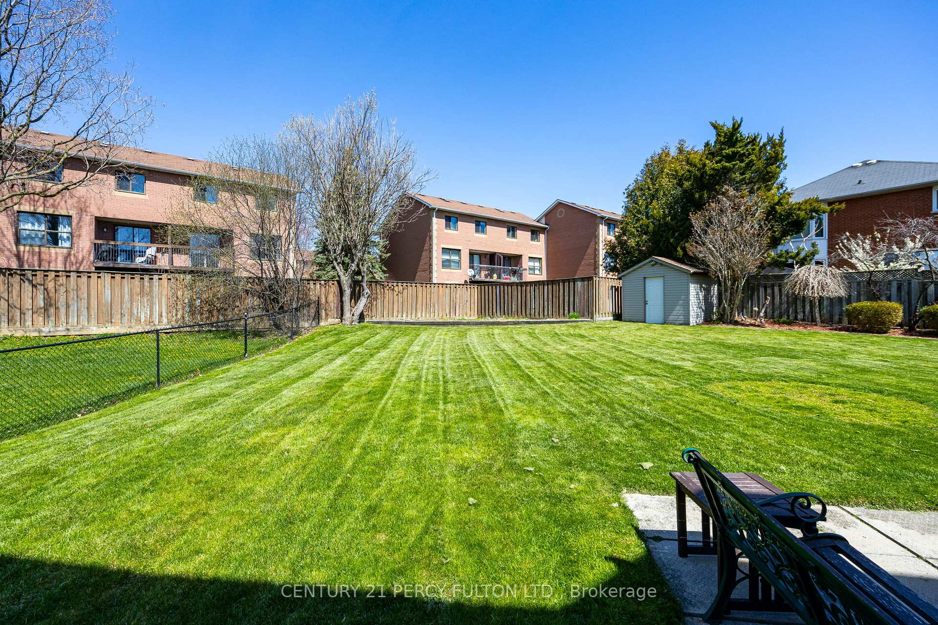 Photo 31 of 249 Mossbrook Square, Pickering, Highbush — HOMEH