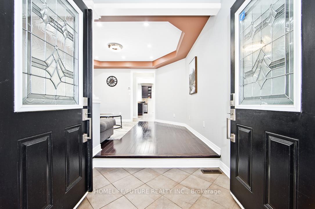 Photo 5 of 65 Game Creek Crescent, Brampton, Northwest Sandalwood Parkway — HOMEH