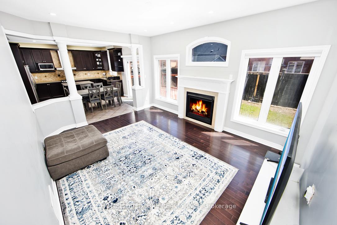 Photo 16 of 65 Game Creek Crescent, Brampton, Northwest Sandalwood Parkway — HOMEH