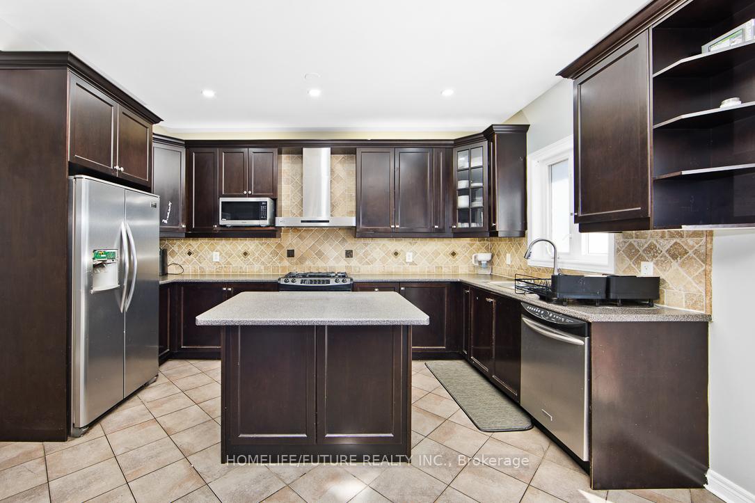 Photo 15 of 65 Game Creek Crescent, Brampton, Northwest Sandalwood Parkway — HOMEH