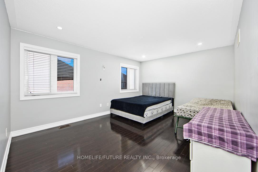 Photo 11 of 65 Game Creek Crescent, Brampton, Northwest Sandalwood Parkway — HOMEH