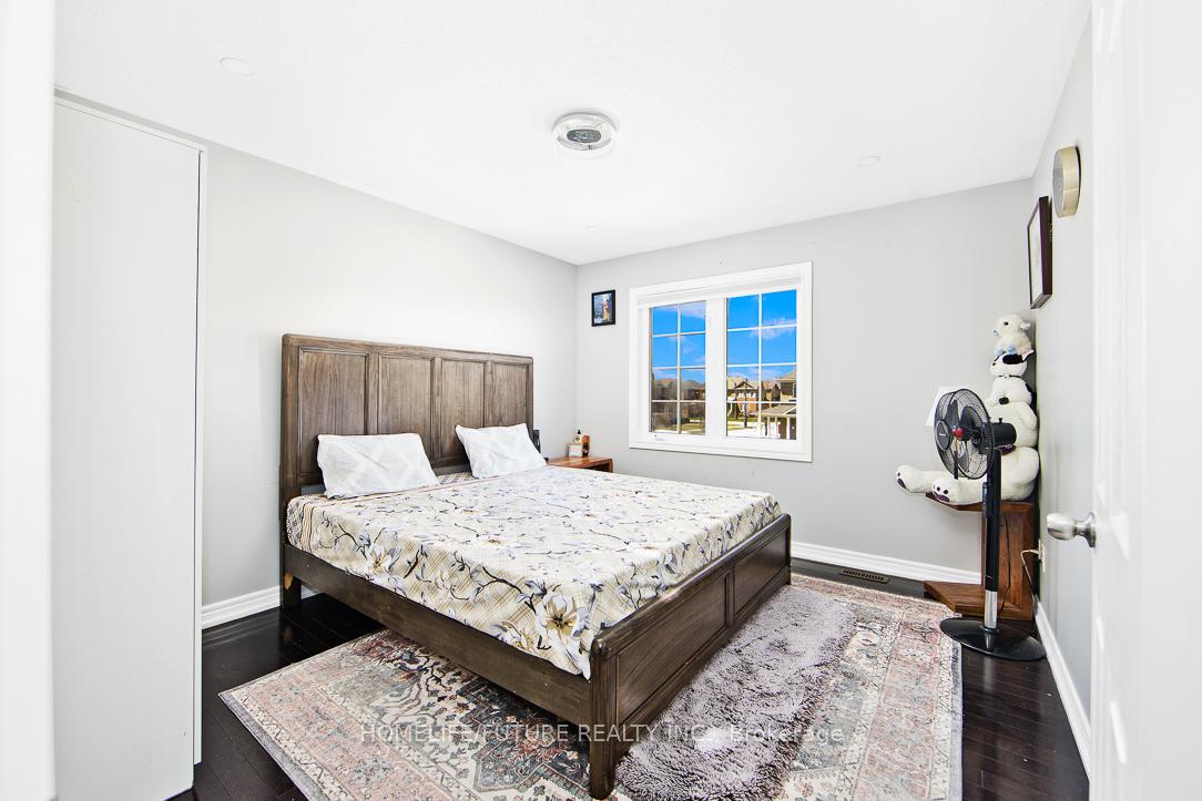 Photo 14 of 65 Game Creek Crescent, Brampton, Northwest Sandalwood Parkway — HOMEH