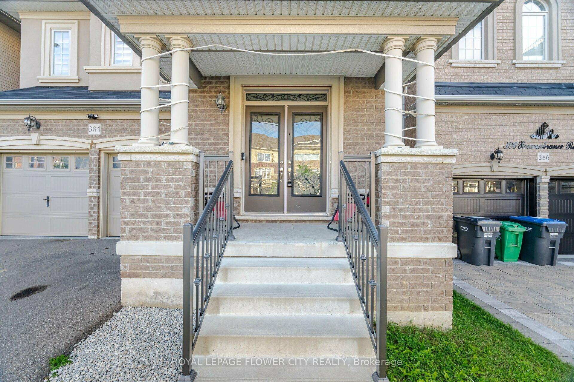 Photo 4 of 384 Remembrance Road, Brampton, Northwest Brampton — HOMEH