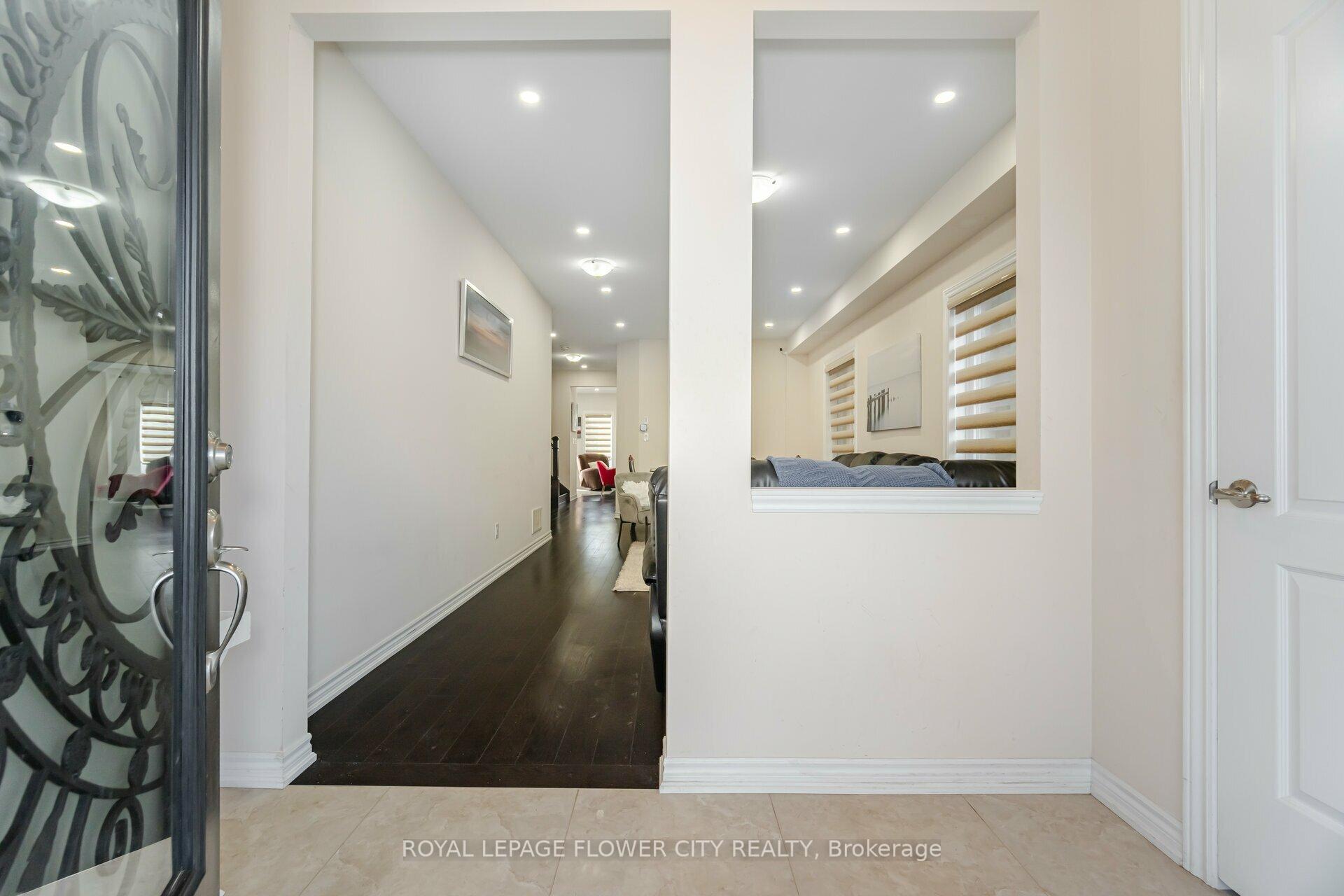 Photo 8 of 384 Remembrance Road, Brampton, Northwest Brampton — HOMEH