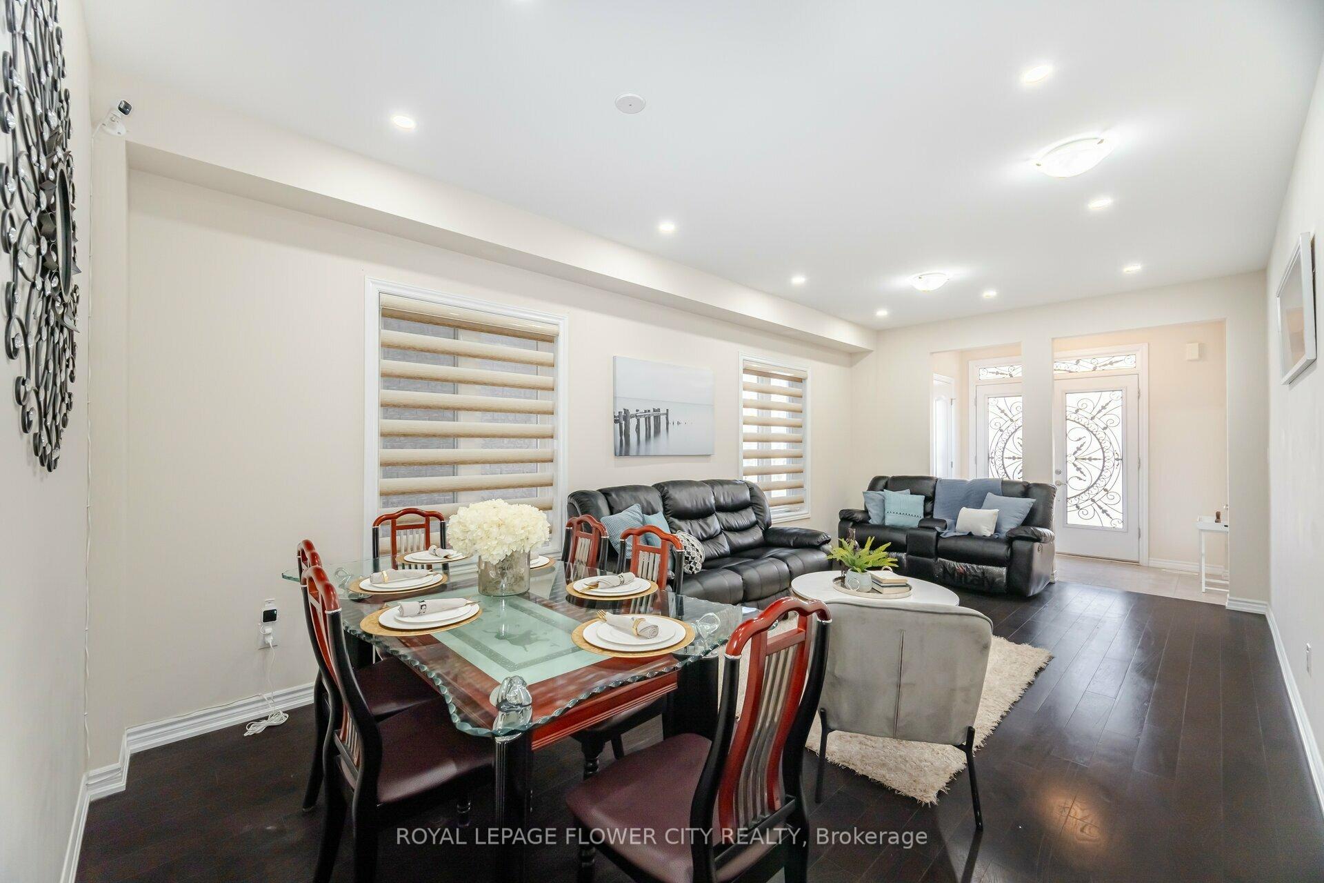 Photo 14 of 384 Remembrance Road, Brampton, Northwest Brampton — HOMEH