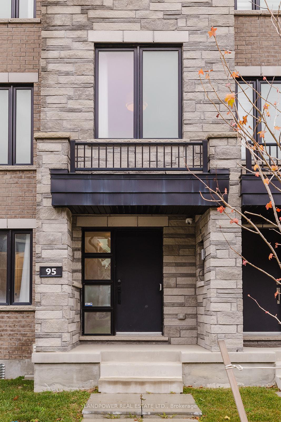 Photo 4 of 95 William Shearn Crescent, Markham, Angus Glen — HOMEH