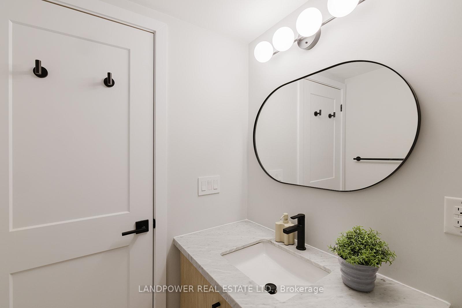 Photo 10 of 95 William Shearn Crescent, Markham, Angus Glen — HOMEH