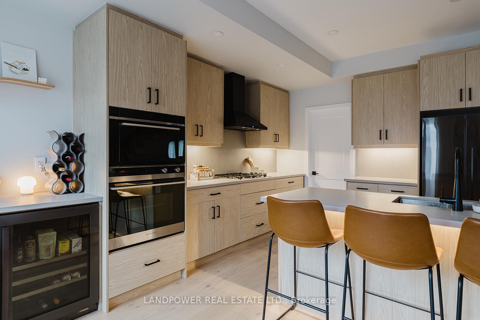 Photo 36 of 95 William Shearn Crescent, Markham, Angus Glen — HOMEH