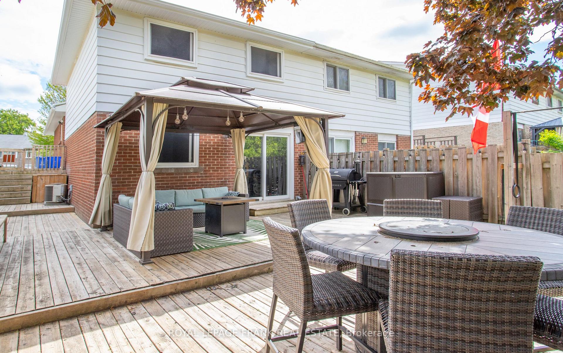 Photo 31 of 450 Sedan Crescent, Oshawa, Central — HOMEH