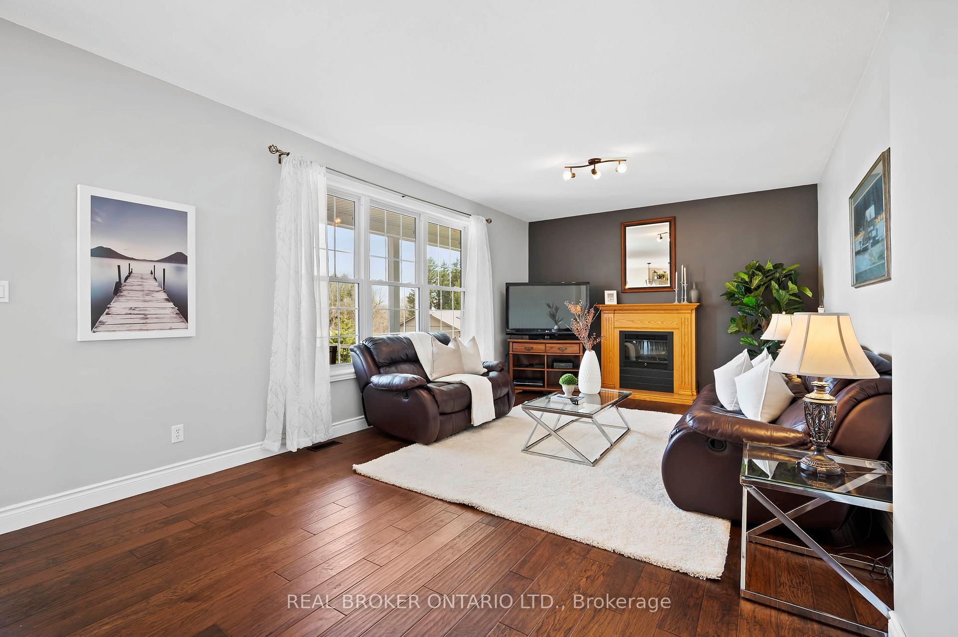 Photo 11 of 4073 Weimar Line, Wellesley — HOMEH