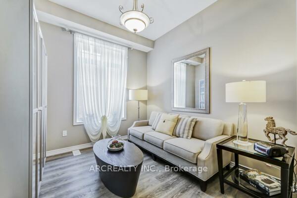 Photo 6 of 25 Thompson Way, Springwater, Centre Vespra — HOMEH