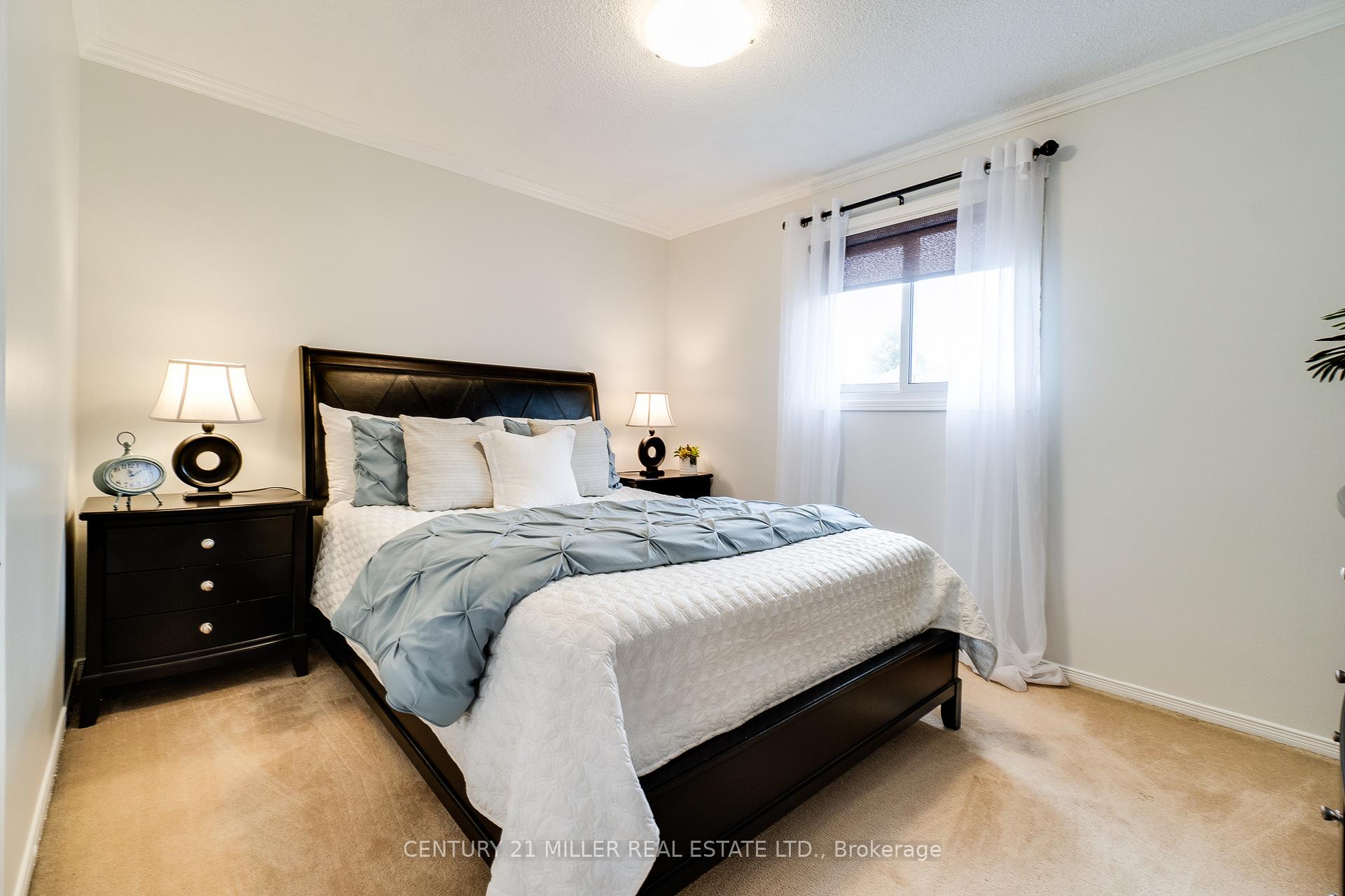 Photo 22 of 5100 Sunray Drive, Mississauga, Hurontario — HOMEH