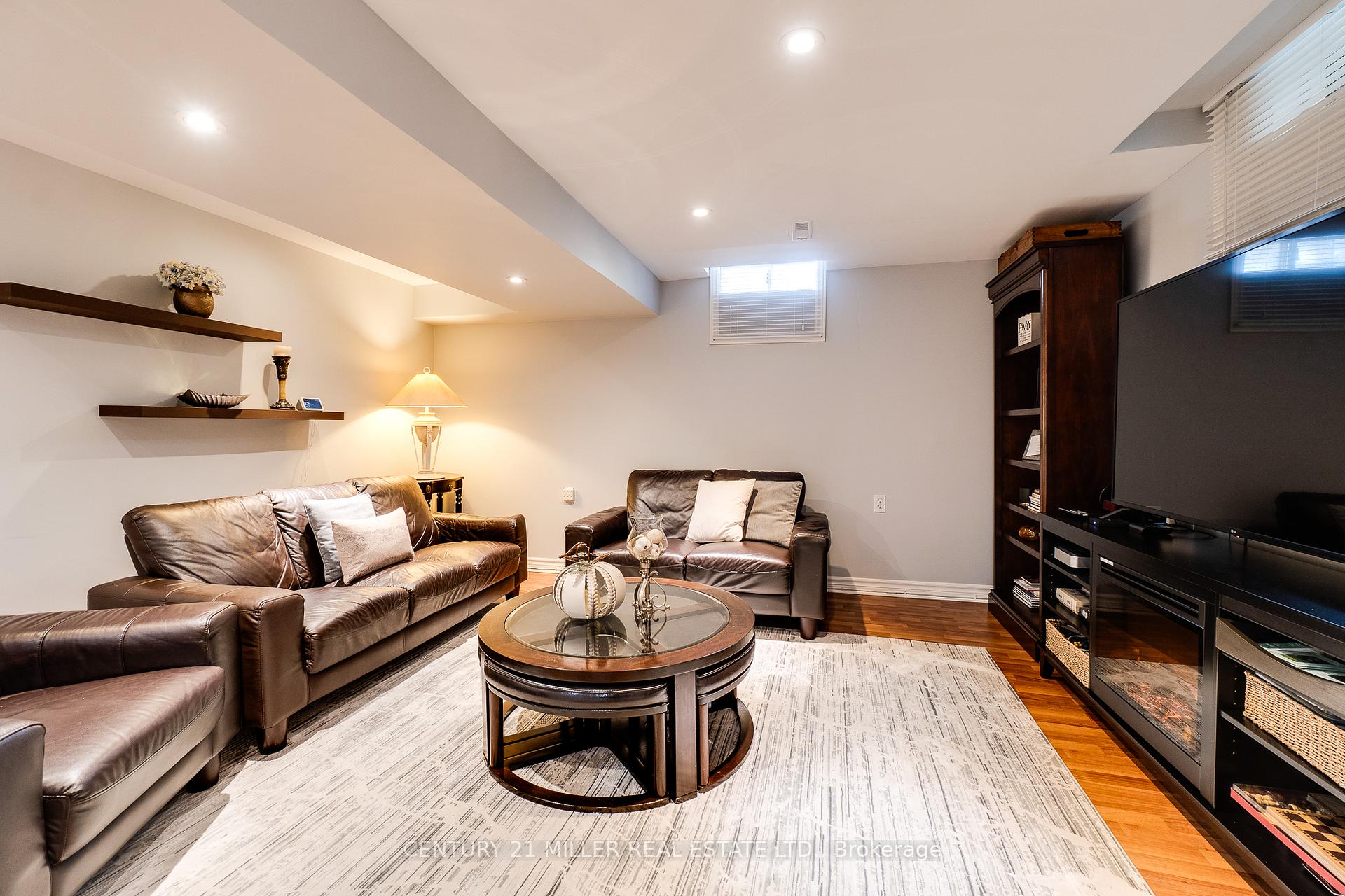 Photo 15 of 5100 Sunray Drive, Mississauga, Hurontario — HOMEH