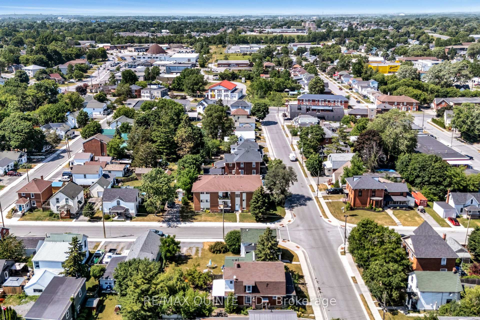 Photo 2 of 30 Henry Street, Belleville, Belleville Ward — HOMEH