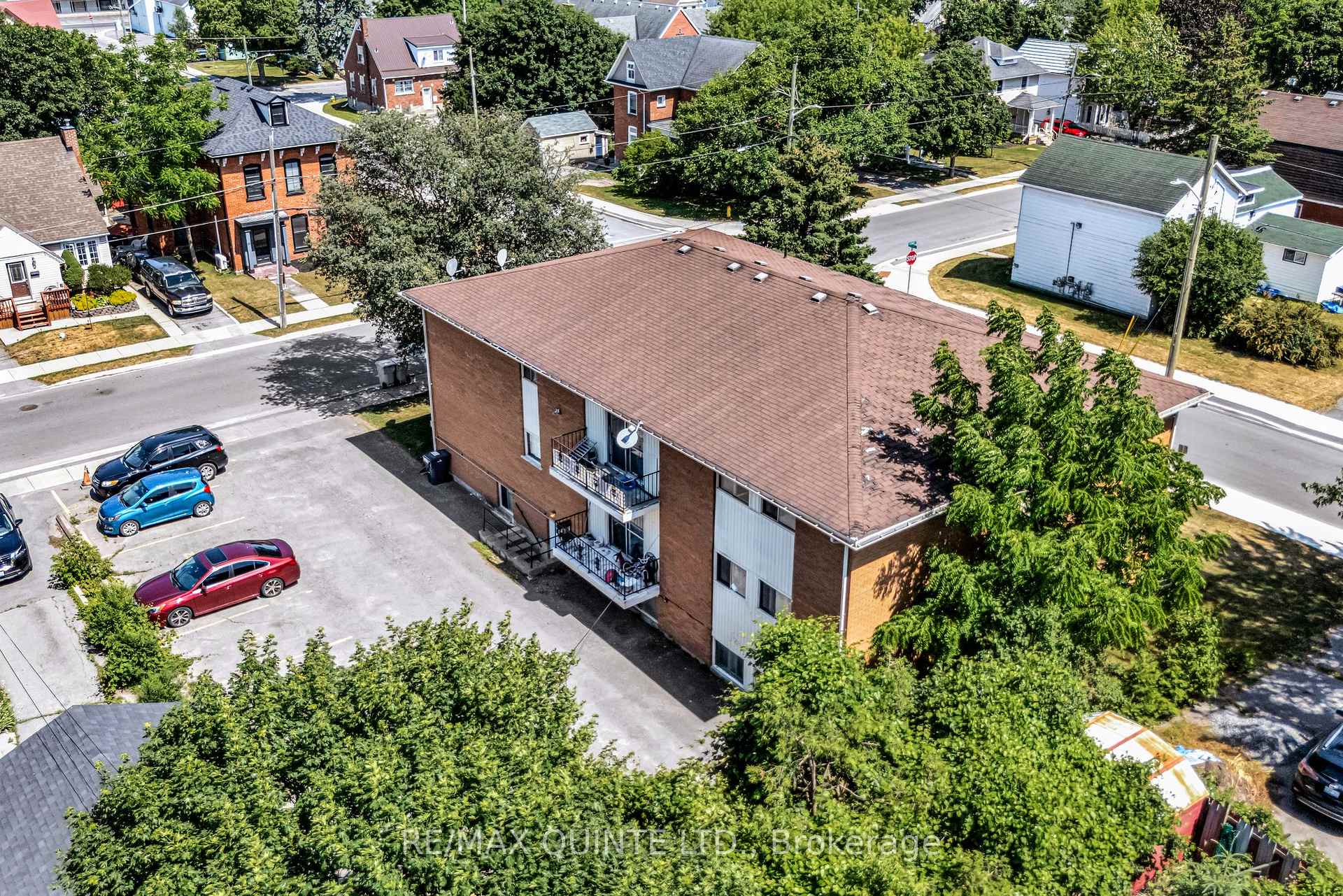 Photo 7 of 30 Henry Street, Belleville, Belleville Ward — HOMEH