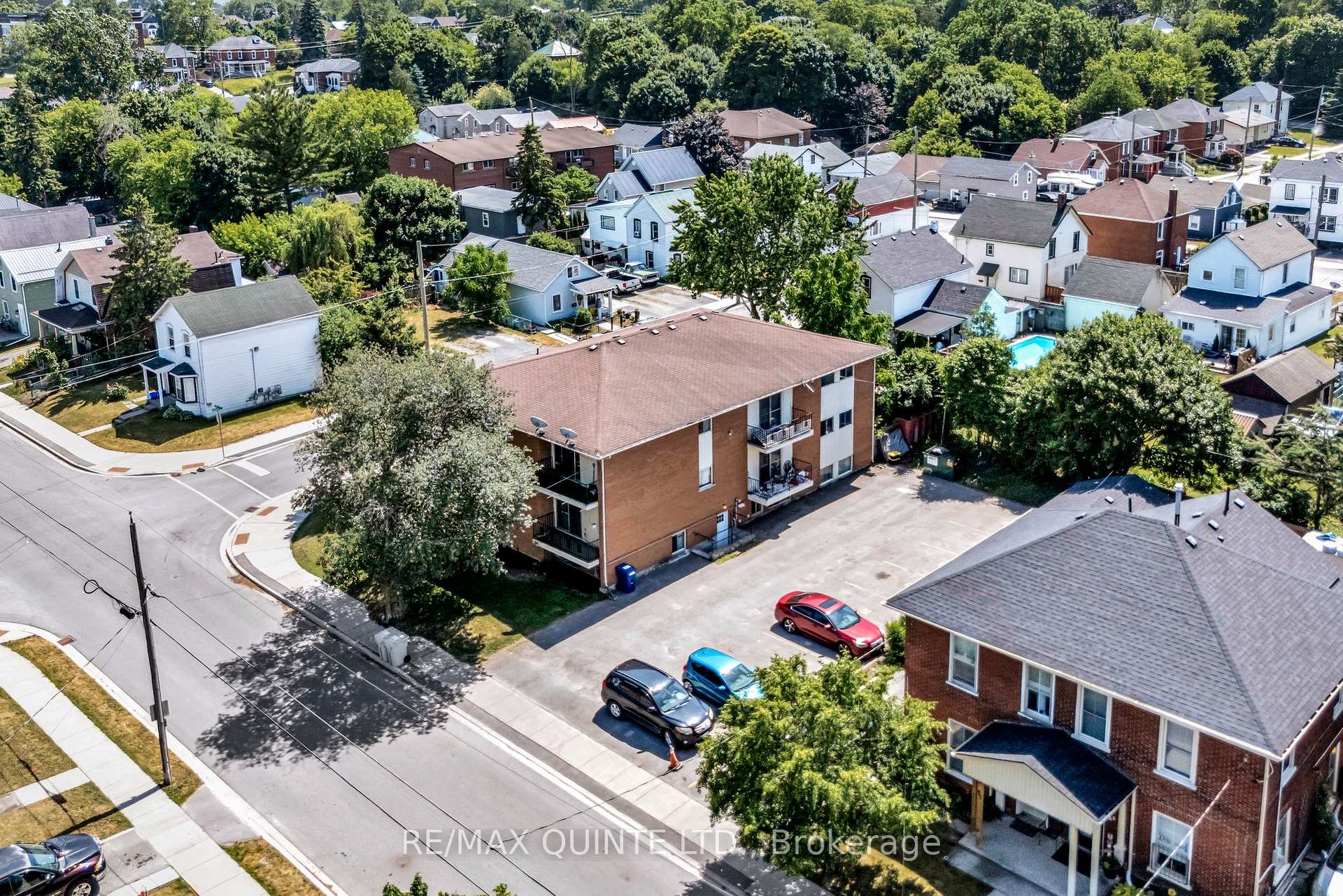 Photo 24 of 30 Henry Street, Belleville, Belleville Ward — HOMEH