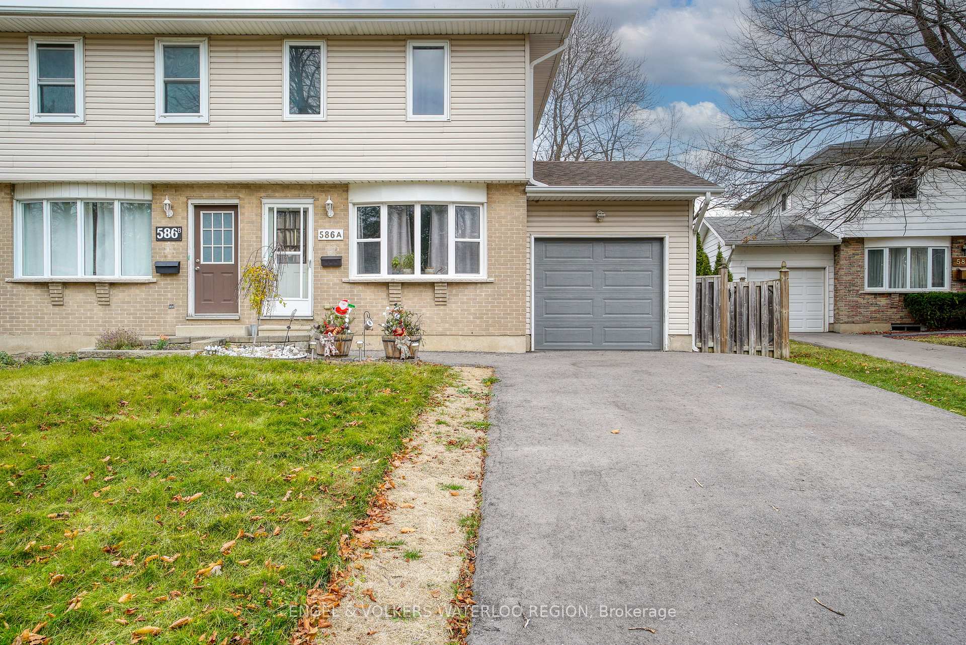 Photo 13 of Unit A, 586 Mount Anne Drive, Waterloo — HOMEH