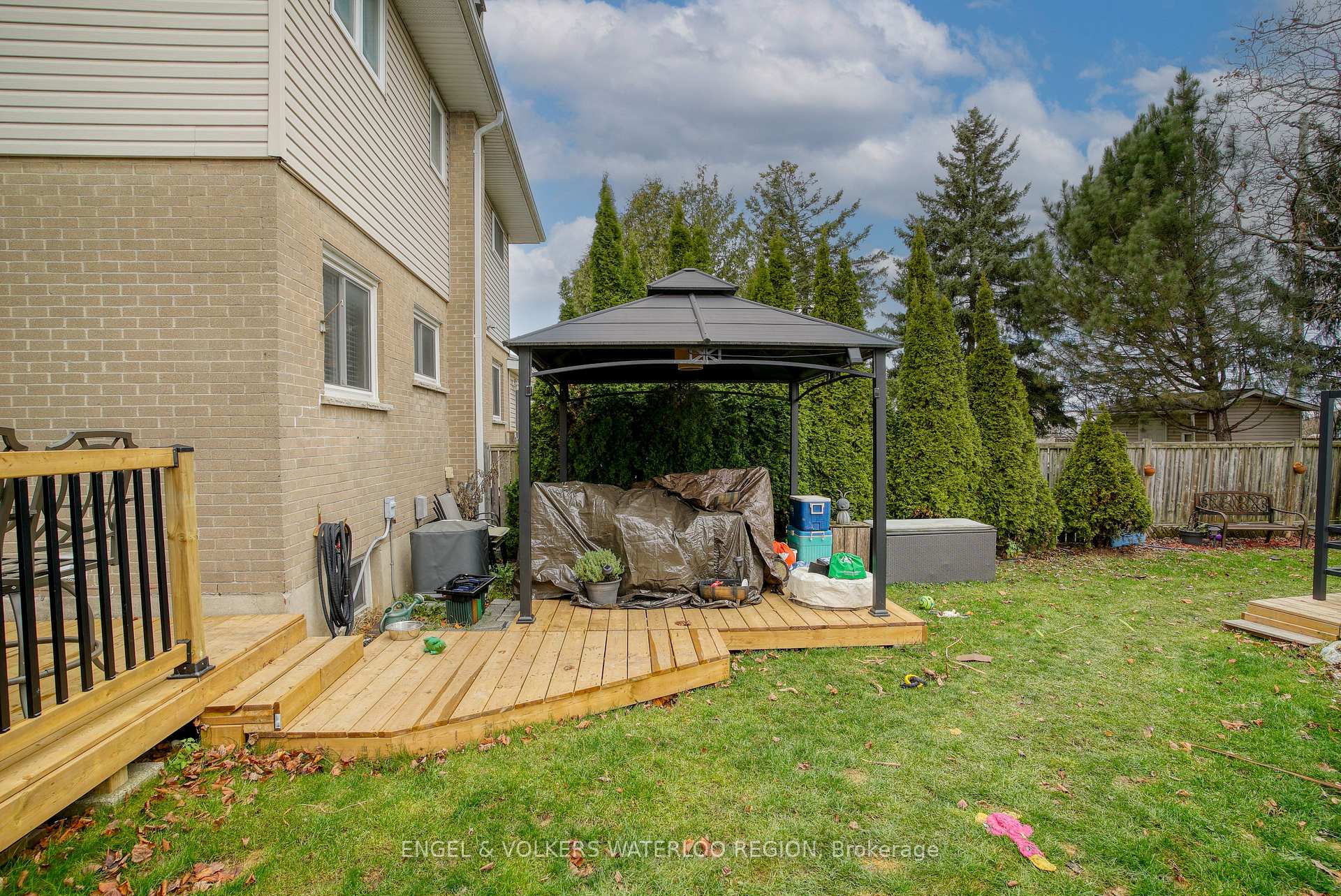 Photo 37 of Unit A, 586 Mount Anne Drive, Waterloo — HOMEH