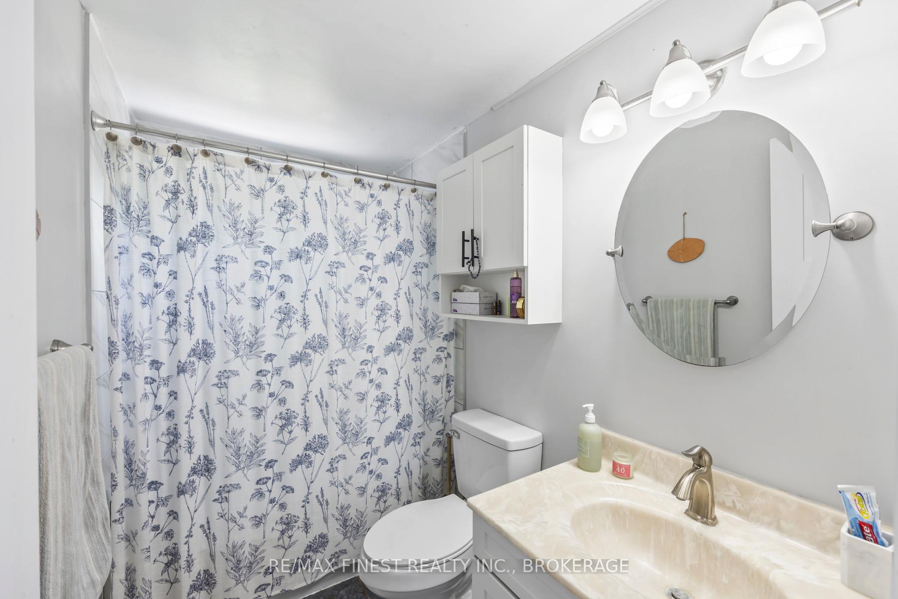 Photo 15 of 35 Clairton Place, Loyalist, Amherstview — HOMEH