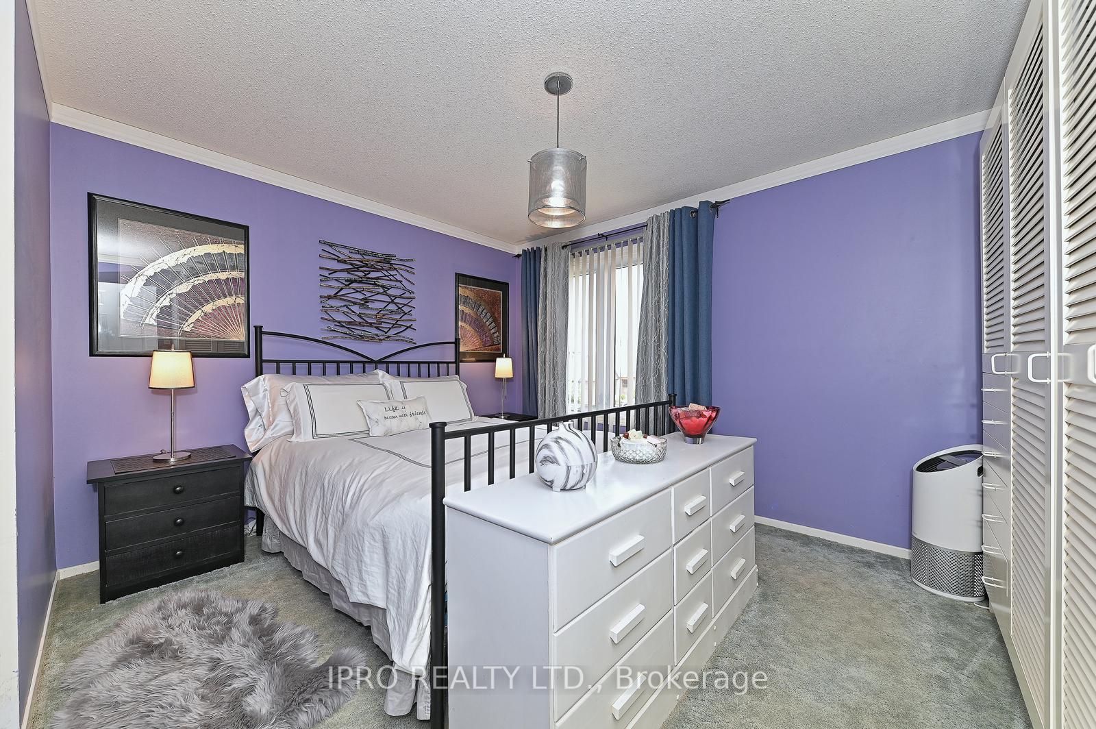 Photo 26 of 16 Bryant Court, Brampton, Brampton West — HOMEH